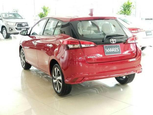 Toyota Yaris  1.5G  2018 - Bán ô tô Toyota Yaris sản xuất năm 2018, màu đỏ, nhập khẩu