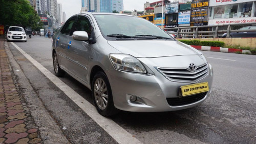 Toyota Vios   1.5 AT  2011 - Bán Toyota Vios 1.5 AT đời 2011, màu bạc