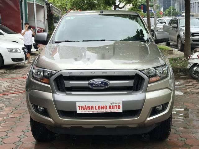 Ford Ranger XLS 2.2 AT 2017 - Cần bán lại xe Ford Ranger XLS 2.2 AT đời 2017, giá 689tr