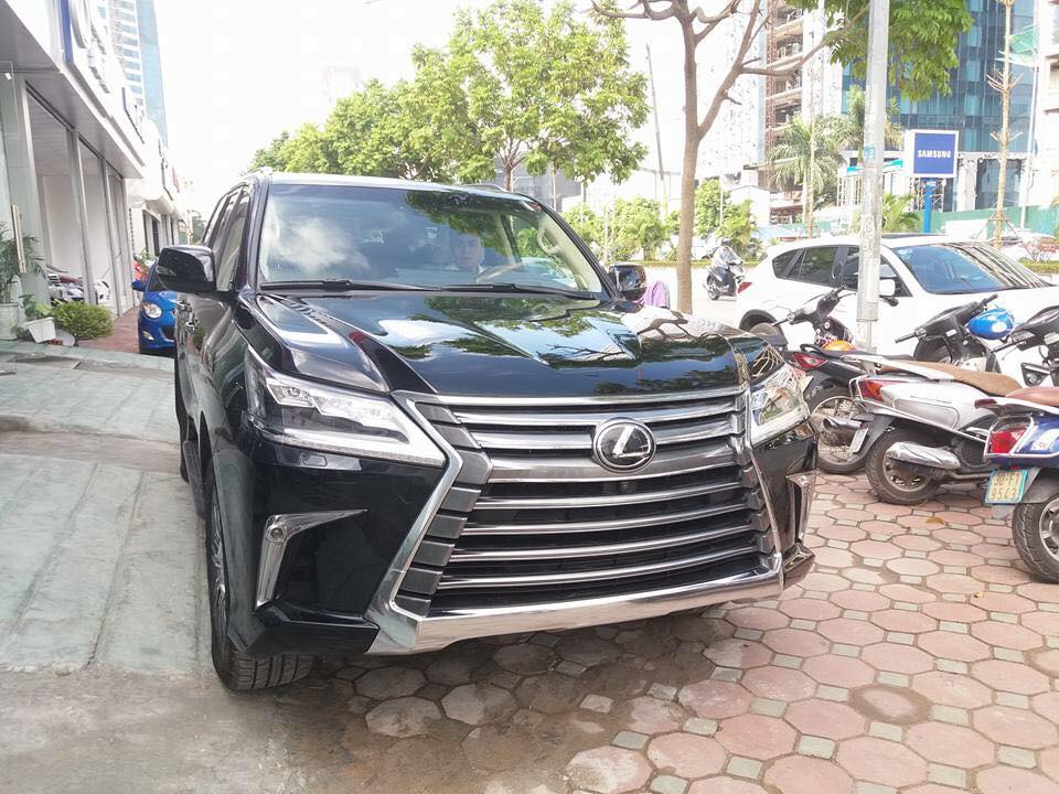 Lexus LX 2018 - Giao ngay xe mới nhập khẩu Mỹ Lexus LX570 đủ màu, giấy tờ đầy đủ trao tay