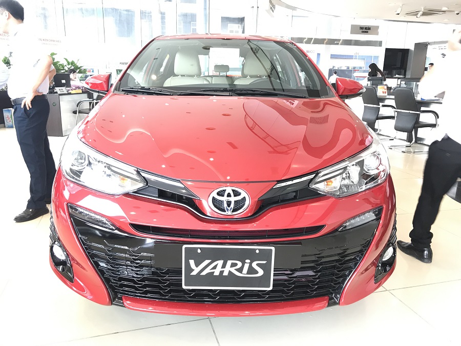 Toyota Yaris 1.5G CVT  2018 - Cần bán Toyota Yaris 1.5G CVT đời 2018, màu đỏ, xe nhập khẩu giao xe sớm- 0986924166 hoặc 0907688855