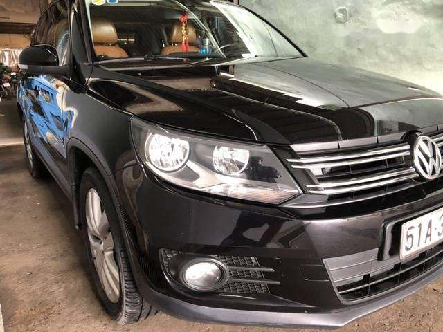 Volkswagen Tiguan   2012 - Bán xe Volkswagen Tiguan đời 2012, màu đen, xe nhập