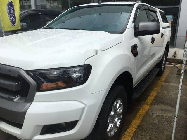 Ford Ranger   2015 - Cần bán xe Ford Ranger năm sản xuất 2015, màu trắng số sàn