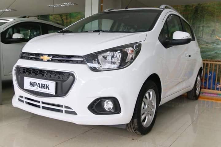 Chevrolet Spark LT 2018 - Bán ô tô Chevrolet Spark LT đời 2018, màu trắng