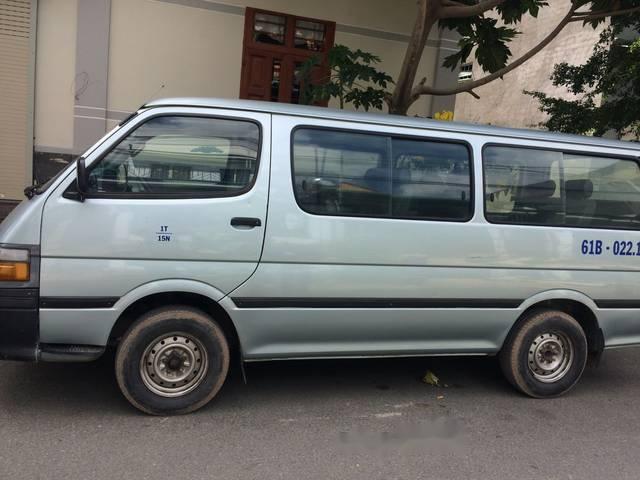 Toyota Hiace 2001 - Bán ô tô Toyota Hiace đời 2001, giá chỉ 65 triệu