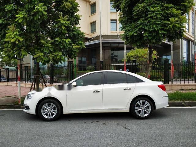 Chevrolet Cruze 2016 - Bán Chevrolet Cruze năm 2016, màu trắng