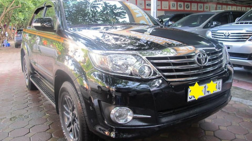 Toyota Fortuner   2.7V AT  2015 - Bán xe Toyota Fortuner 2.7V AT đời 2015, màu đen 