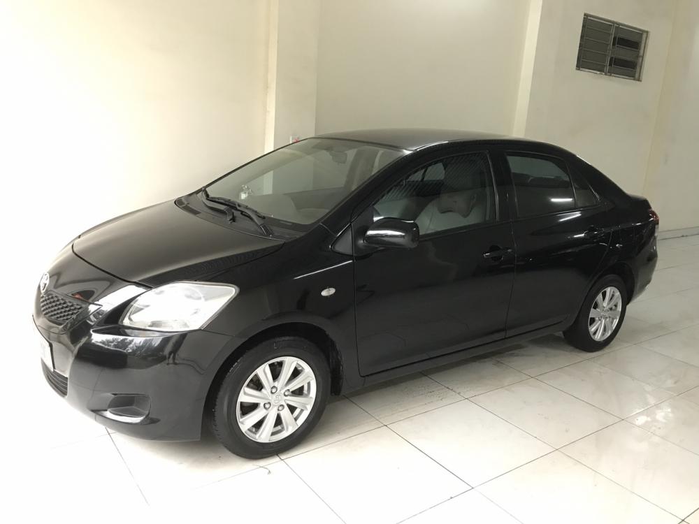 Toyota Yaris 1.3AT Sedan 2009 - Bán Toyota Yaris 1.3AT Sedan sản xuất năm 2009, màu đen, nhập Nhật 440 triệu