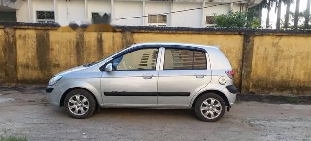 Hyundai Getz 2011 - Bán xe Hyundai Getz 2011, màu bạc