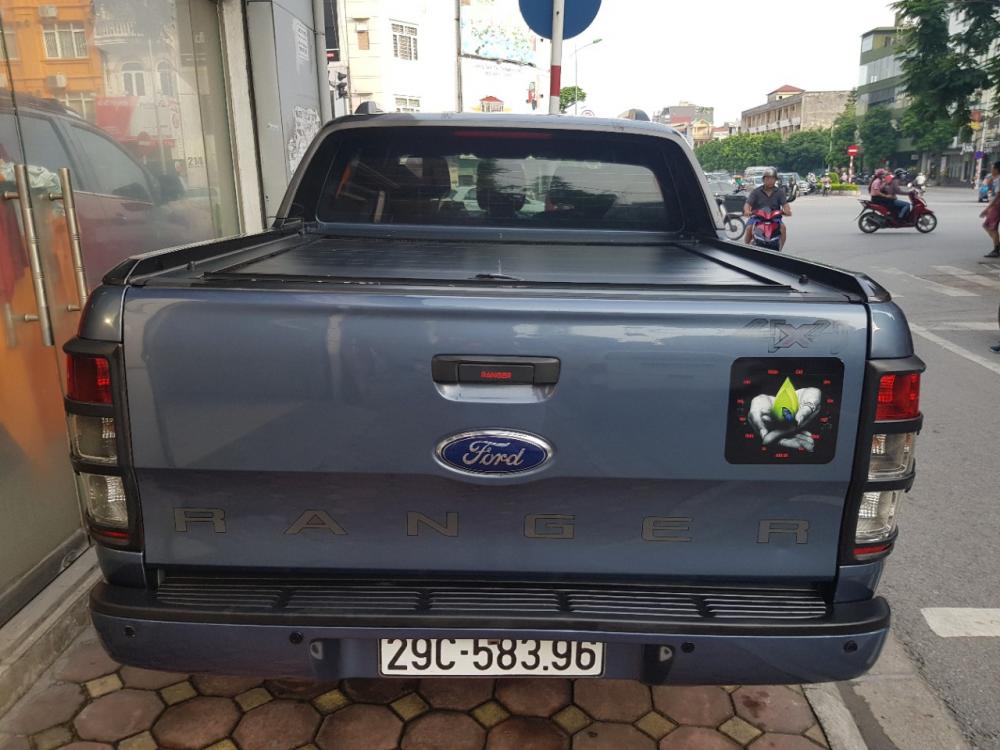 Ford Ranger XLS 2.2AT 2016 - Bán gấp Ford Ranger XLS 2.2AT đời 2016 xe đẹp, 01 chủ từ đầu