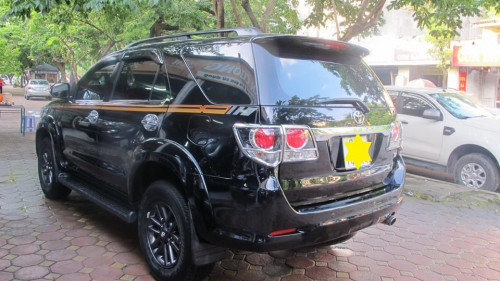 Toyota Fortuner   2.7V AT  2015 - Bán xe Toyota Fortuner 2.7V AT đời 2015, màu đen 