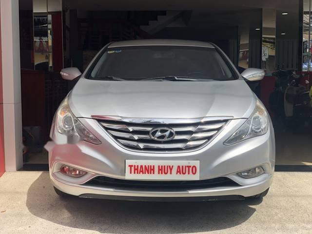 Hyundai Sonata Y20 2010 - Bán Hyundai Sonata Y20 sản xuất 2010, nhập khẩu nguyên chiếc xe gia đình