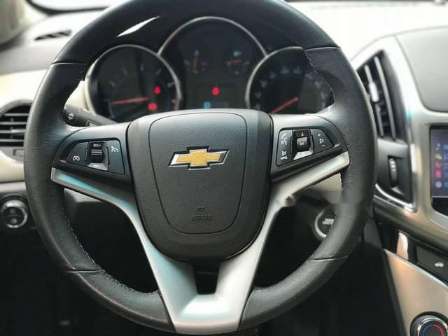 Chevrolet Cruze 2016 - Bán Chevrolet Cruze năm 2016, màu trắng