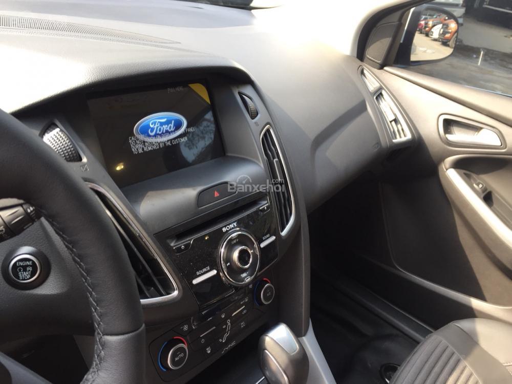 Ford Focus 1.5 ecoboost 2018 - Lạng Sơn Ford bán Focus 1.5 Ecoboost Trend, 555 triệu, hỗ trợ trả góp 80%, lh 0974286009