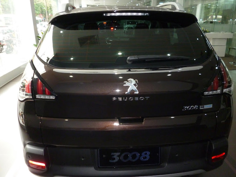 Peugeot 3008 FL 2018 - Peugeot Thanh Xuân bán xe 3008 FL giá khuyến mại ưu đãi tháng 7 âm, có xe giao luôn