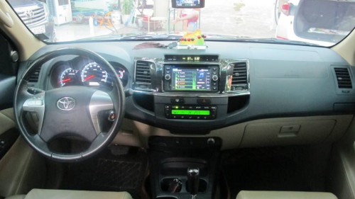 Toyota Fortuner   2.7V AT  2015 - Bán xe Toyota Fortuner 2.7V AT đời 2015, màu đen 