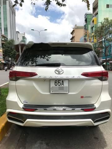 Toyota Fortuner 2017 - Bán Toyota Fortuner sản xuất 2017, màu trắng  