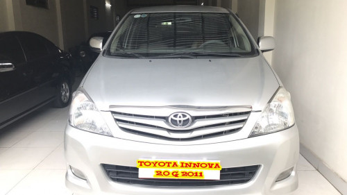 Toyota Innova   MT  2011 - Bán Toyota Innova MT đời 2011, màu bạc chính chủ, giá 485tr