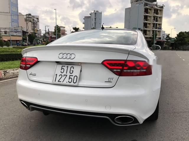 Audi A5 2011 - Bán Audi A5 đời 2011, màu trắng số tự động