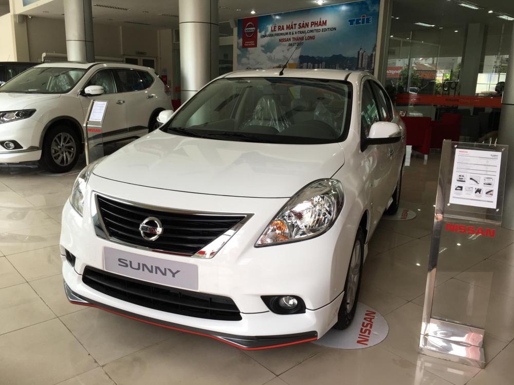 Nissan Sunny XL 2018 - Bán Nissan Sunny XL Chỉ với 200 triệu, sẵn xe đủ màu giao ngay