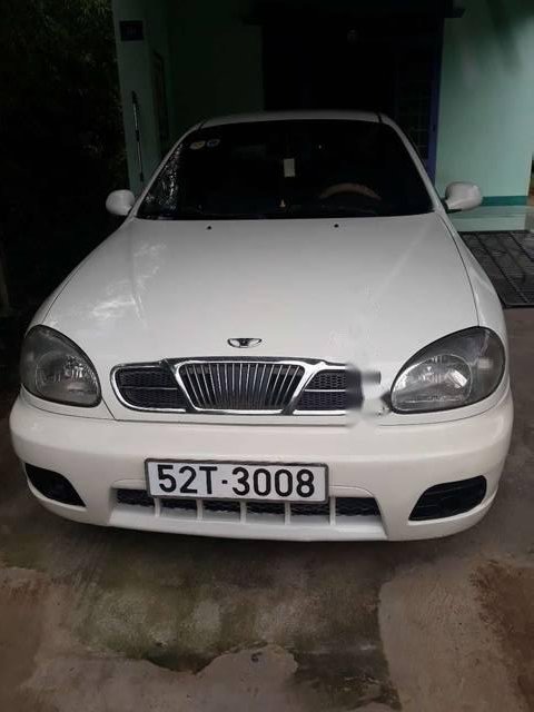 Daewoo Lanos 2001 - Bán xe Daewoo Lanos đời 2001, màu trắng