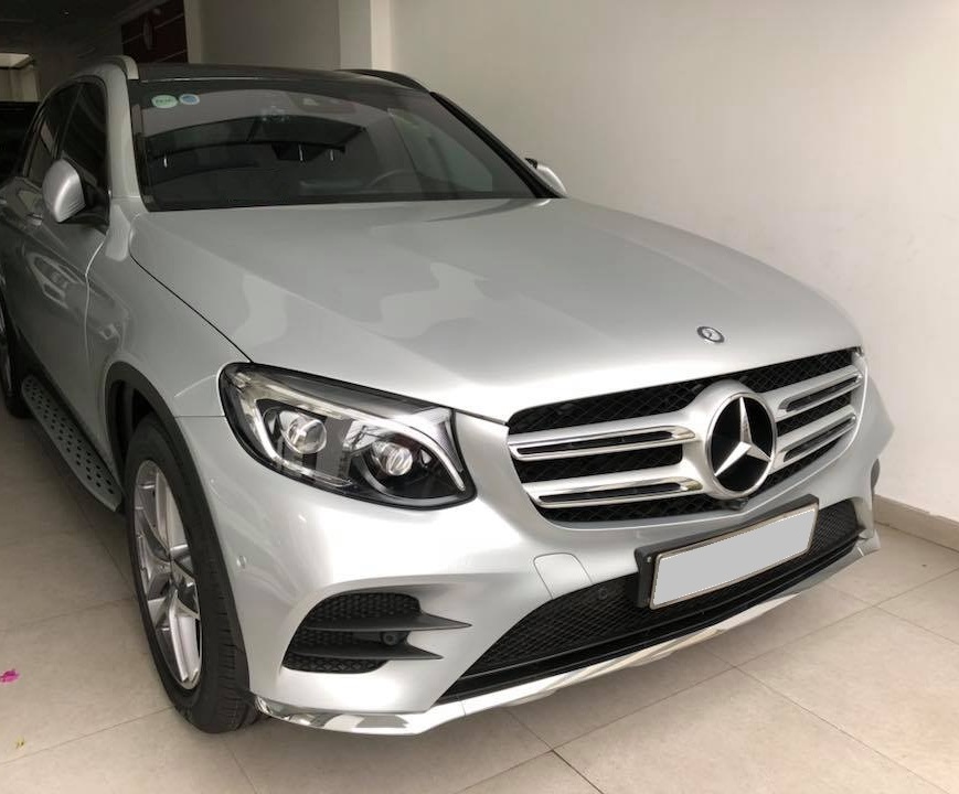 Mercedes-Benz GLC-Class GLC300 2016 - Cần bán xe Mercedes GLC300 AMG 2016, màu bạc zin