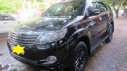 Toyota Fortuner   2.7V AT  2015 - Bán xe Toyota Fortuner 2.7V AT đời 2015, màu đen 