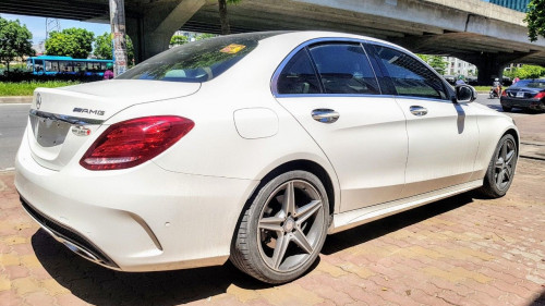 Mercedes-Benz C class  2.0 AT  2015 - Cần bán Mercedes 2.0 AT năm sản xuất 2015, màu trắng