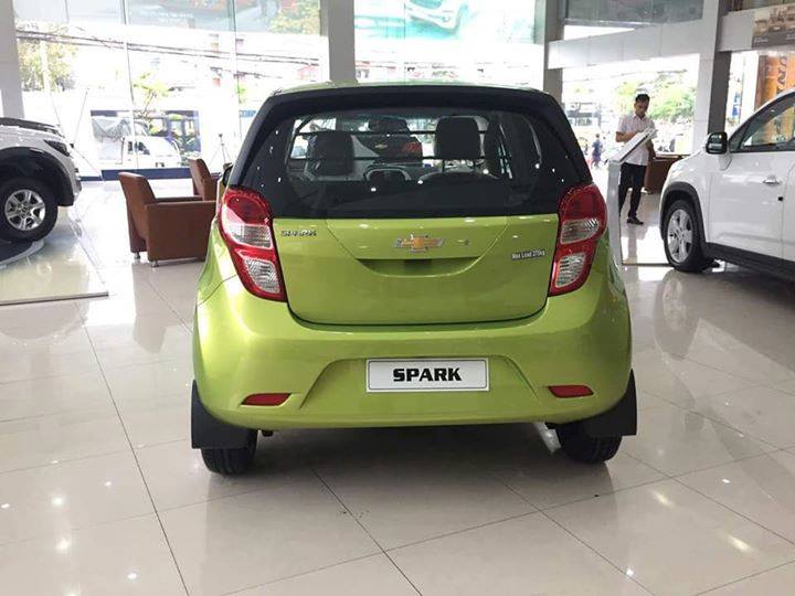 Chevrolet Spark Duo 2018 - Bán Chevrolet Spark Duo 2 chỗ dạng bán tải nhỏ, giá sốc sập sàn, trả trước chỉ từ 60 triệu là lấy xe