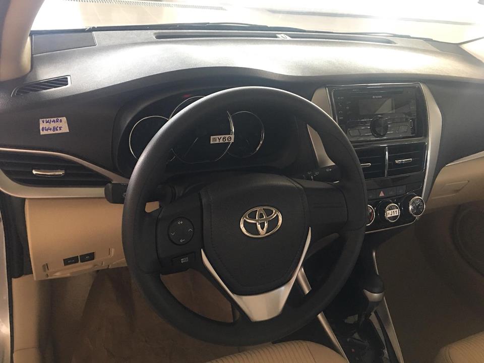 Toyota Vios 1.5E CVT 2018 - Bán xe Toyota Vios 1.5E CVT màu nâu, tặng gói bảo dưỡng 20.000km, hỗ trợ vay lên tới 90% giá trị xe, lh: 0912493498