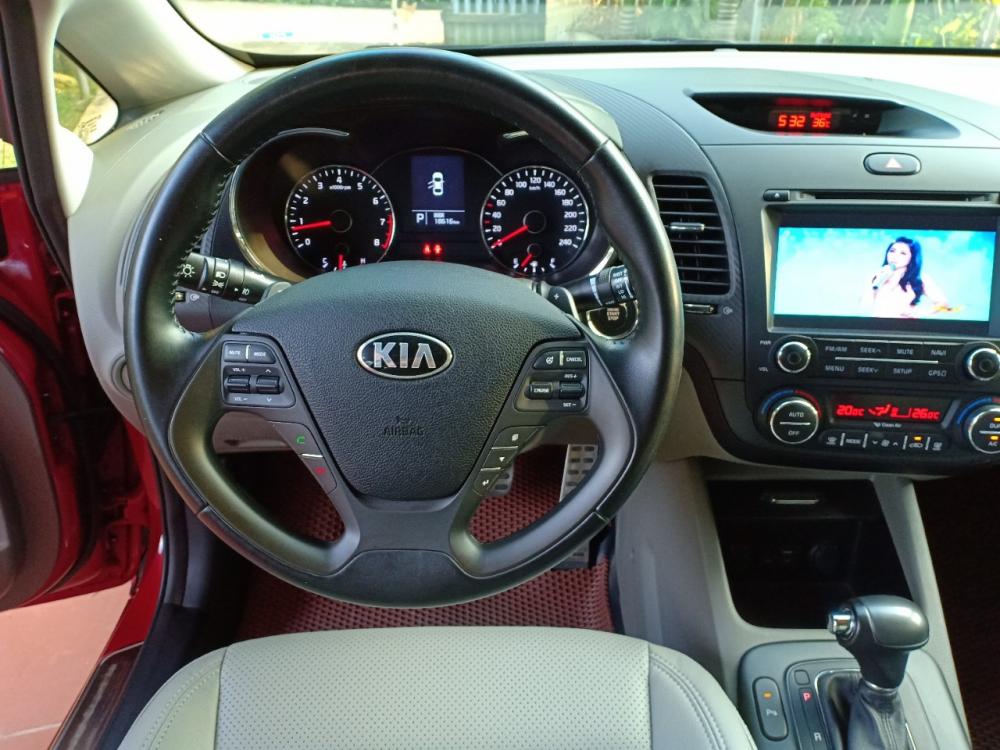 Kia K3 2016 - Bán Kia K3 đời 2016, bản 2.0, giá 610 triệu