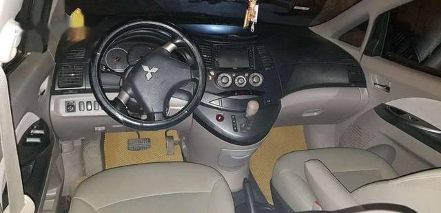 Mitsubishi Grandis 2007 - Cần bán Mitsubishi Grandis đời 2007, màu đen