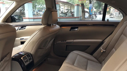 Mercedes-Benz S class S400 2010 - Bán ô tô Mercedes S400 năm sản xuất 2010, màu đen