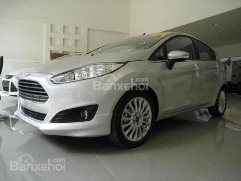 Ford Fiesta 1.5 Ecoboost 2018 - Bán Ford Fiesta 1.5 Hatchback năm 2018, đủ màu, mới 100%, giao ngay, L/H 0974286009