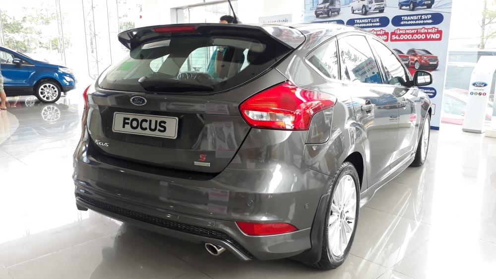 Ford Focus Titanium 1.5L 2018 - Ford Focus 2018, liên hệ để có giá cạnh tranh nhất, hỗ trợ mua xe trả góp lãi suất ưu đãi