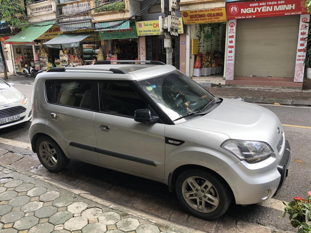 Kia Soul 4U 2009 - Cần bán gấp Kia Soul 4U sản xuất năm 2009, màu bạc, xe nhập, 450 triệu