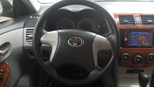 Toyota Corolla XLi  2011 - Bán Toyota Corolla XLi sản xuất năm 2011, màu bạc