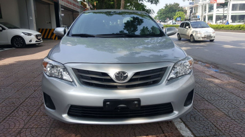 Toyota Corolla XLi  2011 - Bán Toyota Corolla XLi sản xuất năm 2011, màu bạc