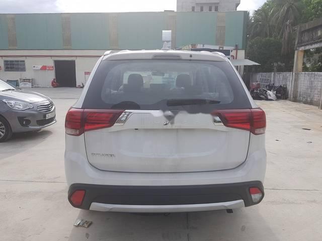 Mitsubishi Outlander 2018 - Bán Mitsubishi Outlander 2018, xe được nhận chứng nhận an toàn mức cao 5 sao từ Euro Ncap