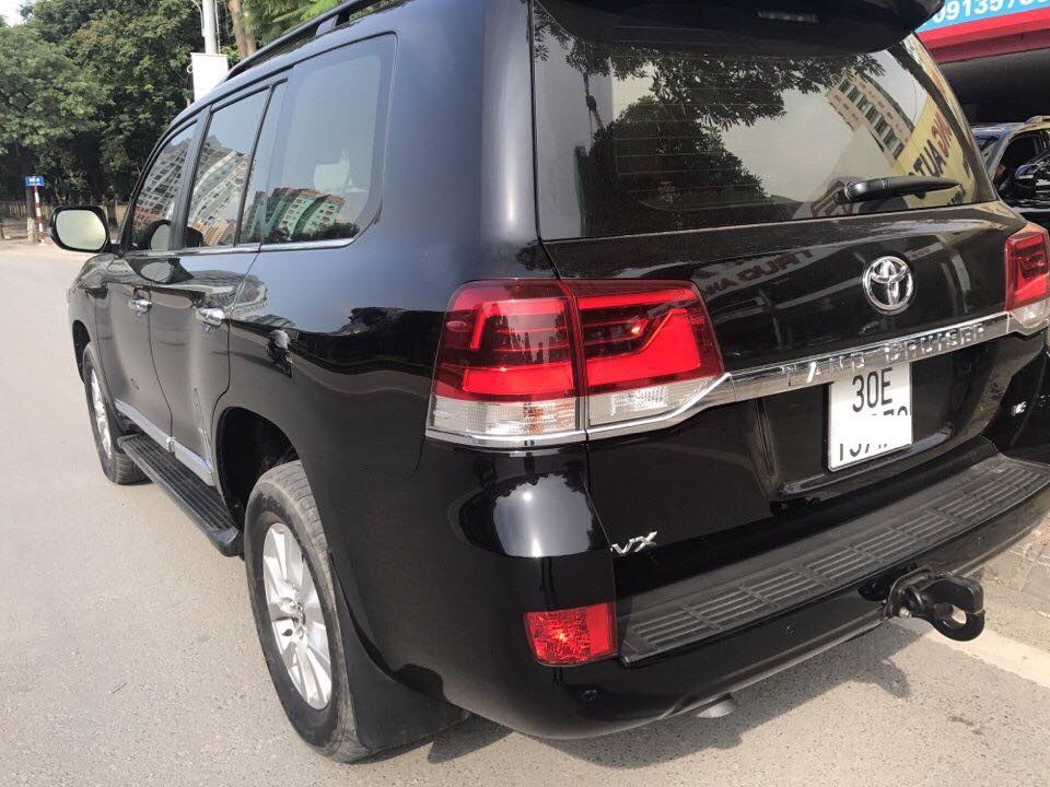 Toyota Land Cruiser V8 VX 4.6L 2016 - Cần bán xe Toyota Land Cruiser V8 VX 4.6L sản xuất năm 2016, màu đen, nhập khẩu