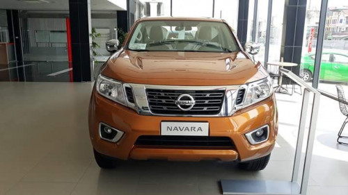 Nissan Navara NP300 EL 2018 - Bán ô tô Nissan Navara NP300 EL đời 2018, màu vàng cam