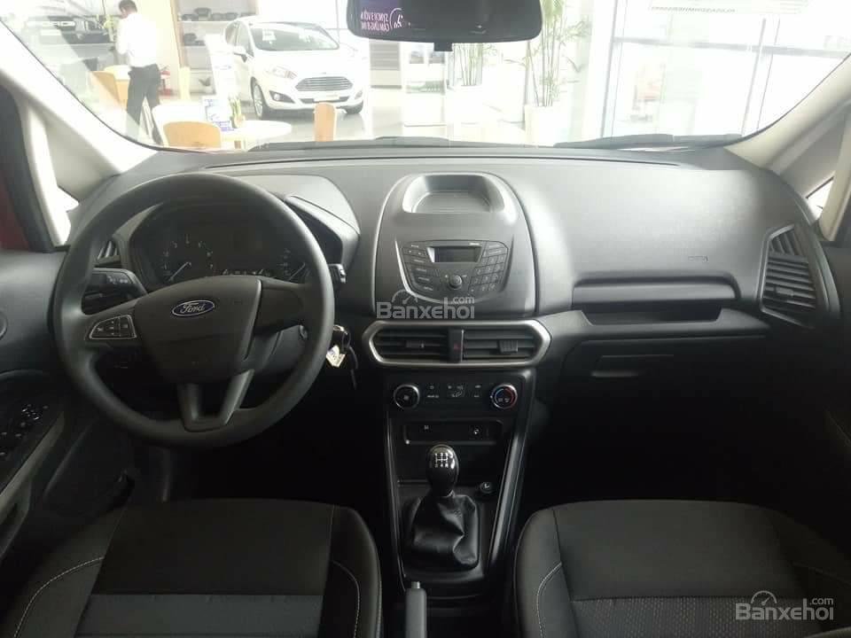 Ford EcoSport 1.5 MT 2018 - Bán Ford EcoSport 1.5MT Ambiente năm 2018, mới 100%, màu đỏ mận. L/H 0974286009