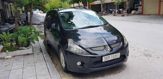 Mitsubishi Grandis 2007 - Cần bán Mitsubishi Grandis đời 2007, màu đen