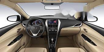 Toyota Vios   2018 - Cần bán Toyota Vios đời 2018, màu đỏ giá cạnh tranh