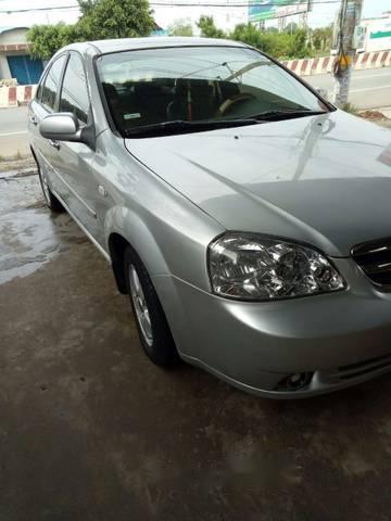 Chevrolet Lacetti 2011 - Bán Chevrolet Lacetti năm sản xuất 2011, màu bạc chính chủ, giá 219tr