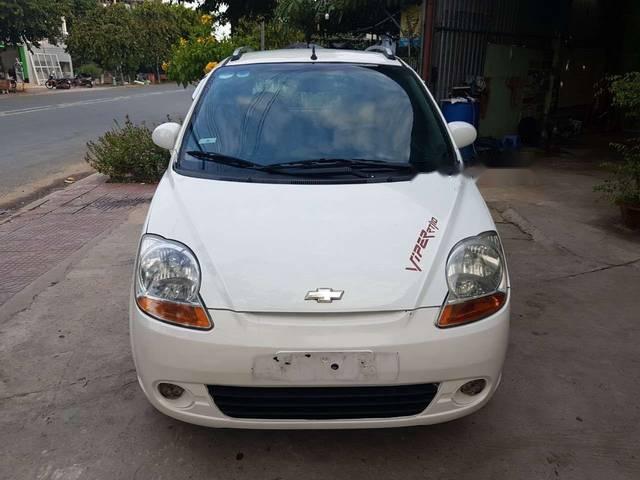 Chevrolet Spark LT 2011 - Bán xe Chevrolet Spark LT đời 2011, màu trắng, xe gia đình sử dụng kĩ