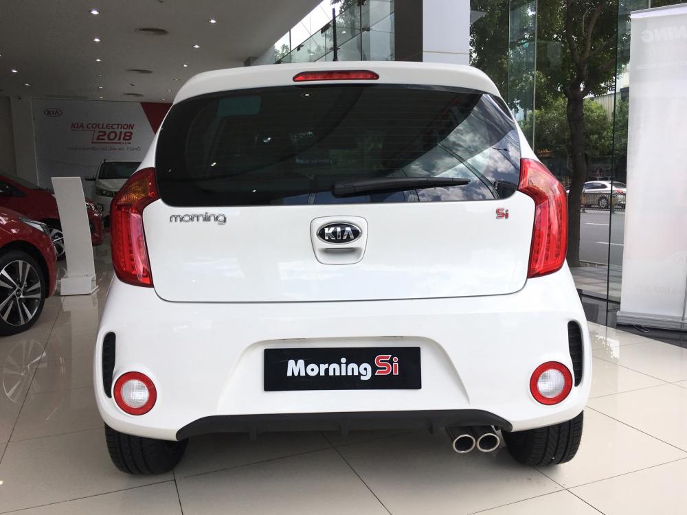 Kia Morning Si AT 2018 - Bán Kia Morning Si AT sản xuất 2018, màu trắng, giá niêm yết 379tr