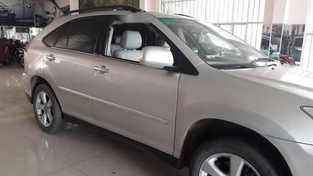 Lexus RX  330 2004 - Cần bán Lexus RX 330 màu bạc, số tự động, bản full đủ đồ