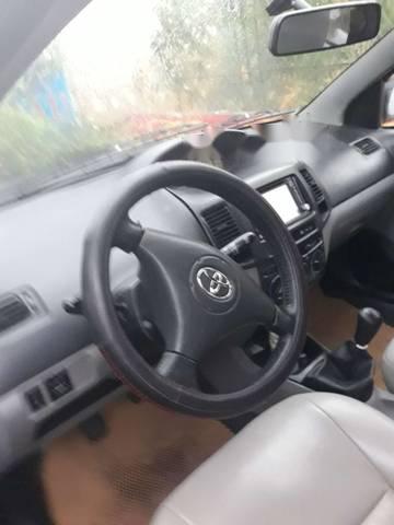 Toyota Vios  MT 2010 - Cần bán Toyota Vios MT sản xuất năm 2010, màu đen