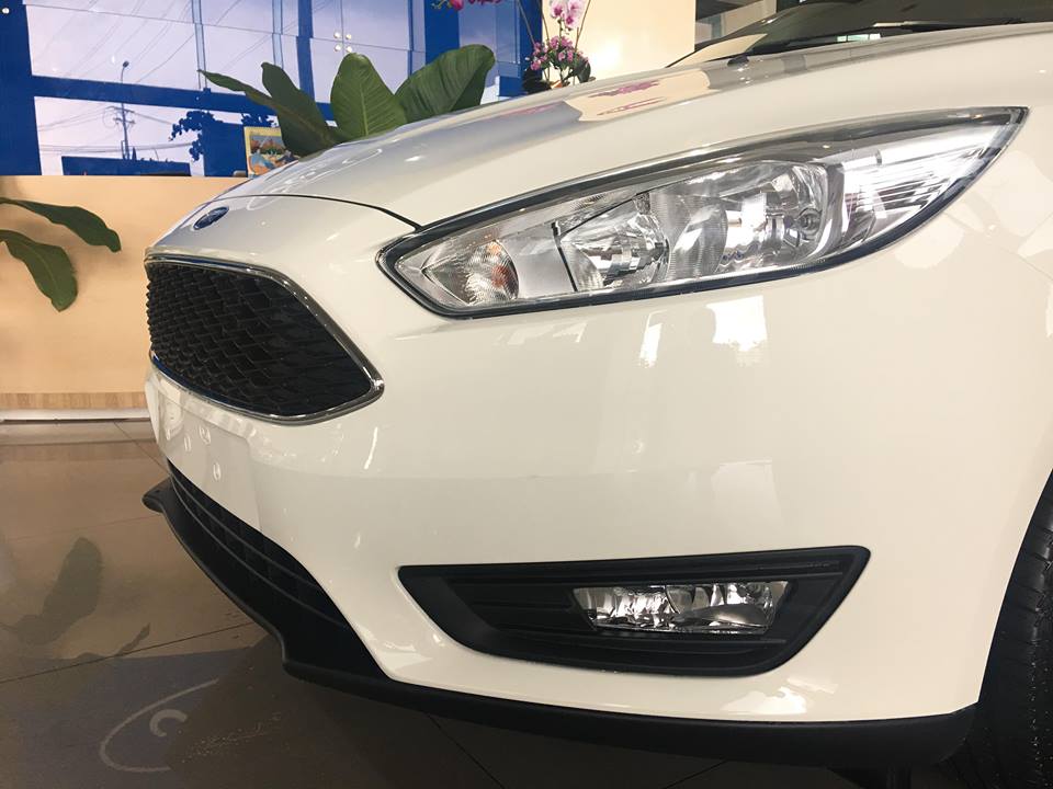 Ford Focus Mới   Trend 2018 - Xe Mới Ford Focus Trend 2018